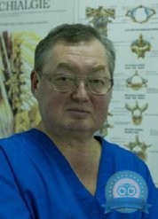 Невролог, мануальный терапевт, вертебролог Наминов Владимир Леонидович