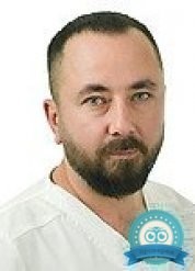 Стоматолог, стоматолог-терапевт Чуев Владимир Александрович